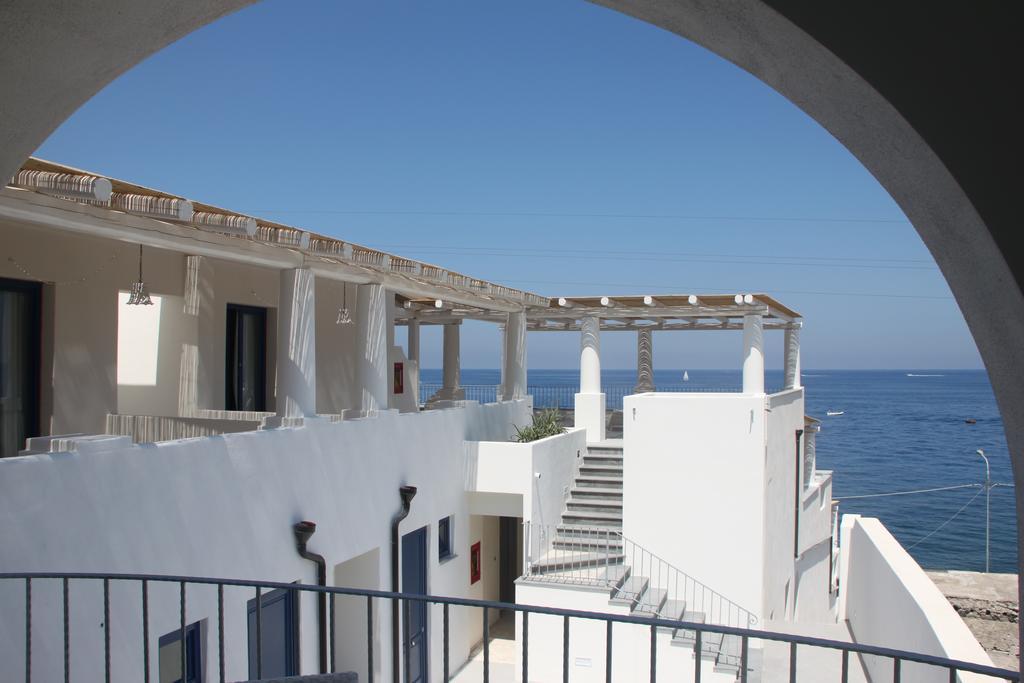 Hotel Cutimare - Aeolian Charme Acquacalda Exterior foto
